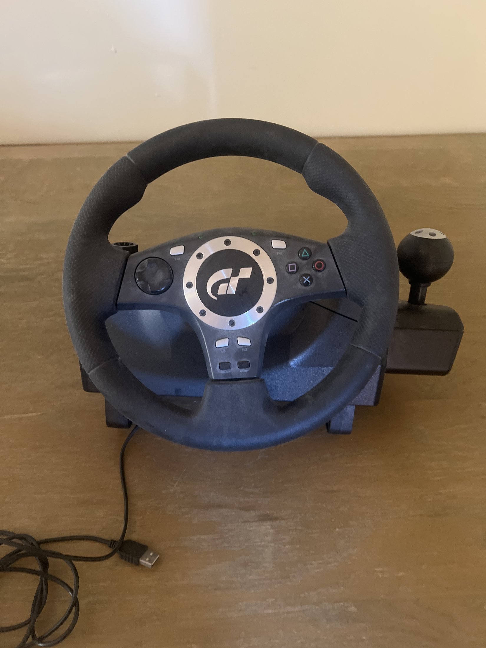 Logitech racestuur met pedalen